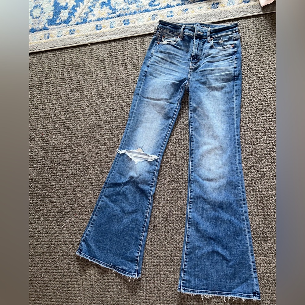COPY - American Eagle Flare Jeans